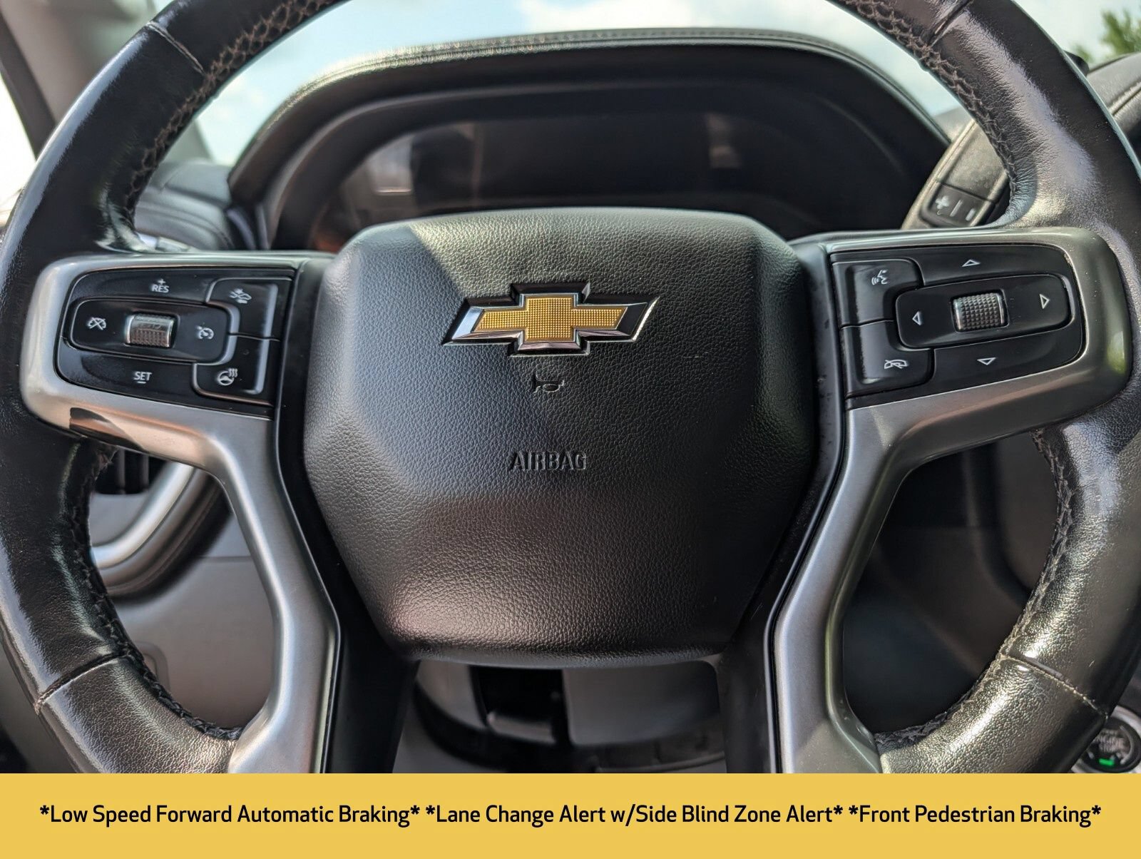 Used 2019 Chevrolet Silverado 1500 LTZ w/ LTZ Plus Package AWD/4WD image 34