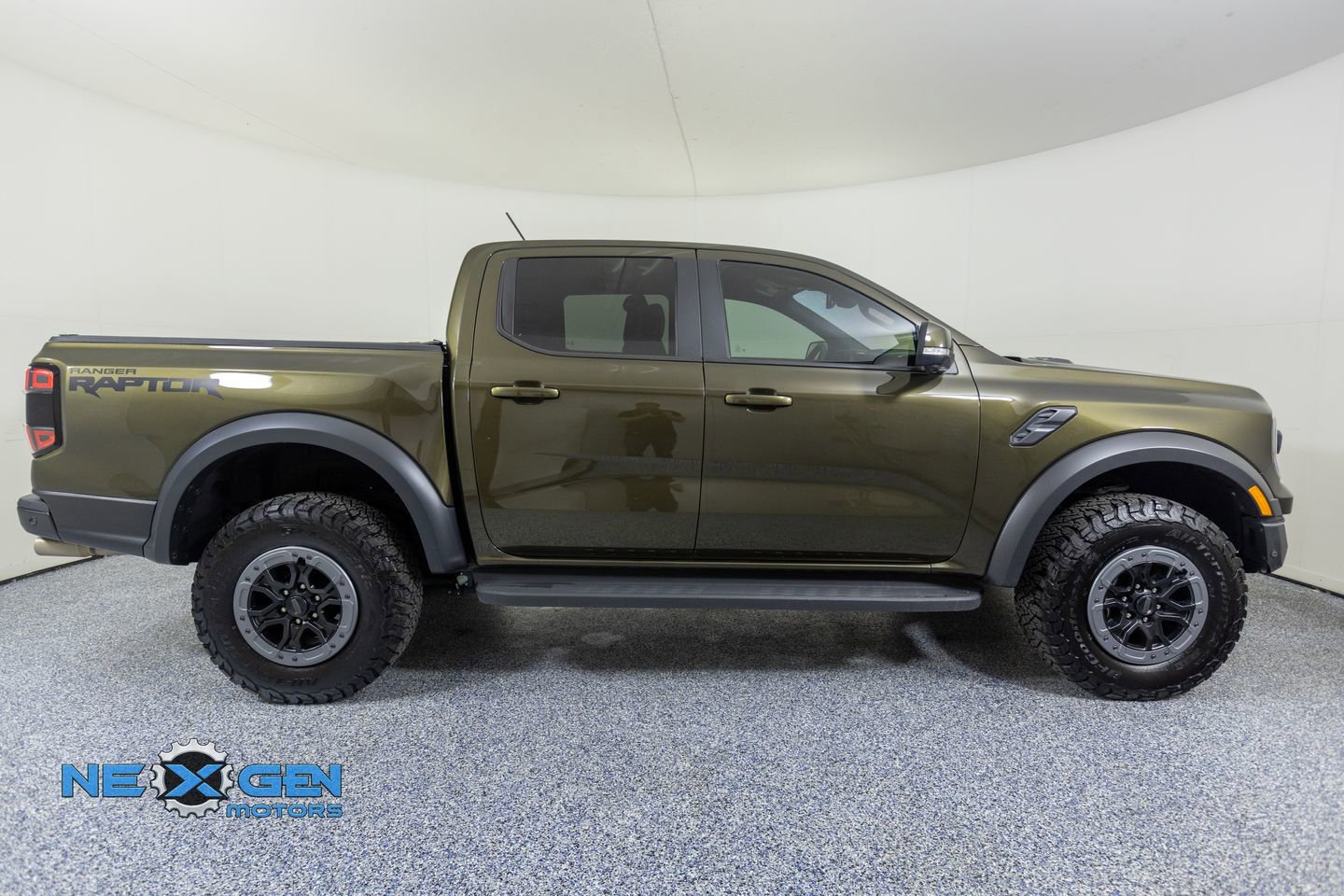 Used 2024 Ford Ranger Raptor AWD/4WD image 8