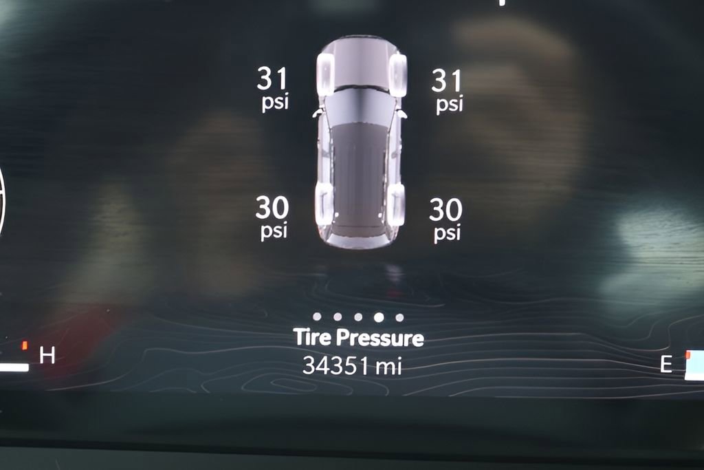 Used 2023 Jeep Grand Cherokee Limited RWD image 27