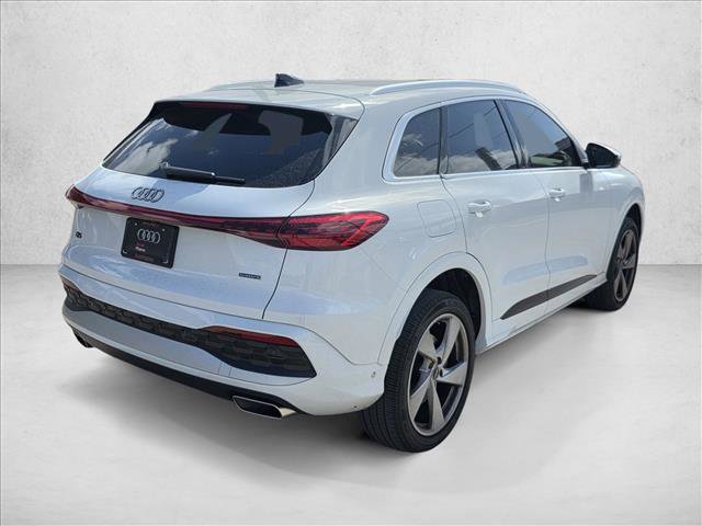 Used 2025 Audi Q5 Premium Plus w/ Premium Plus image 5