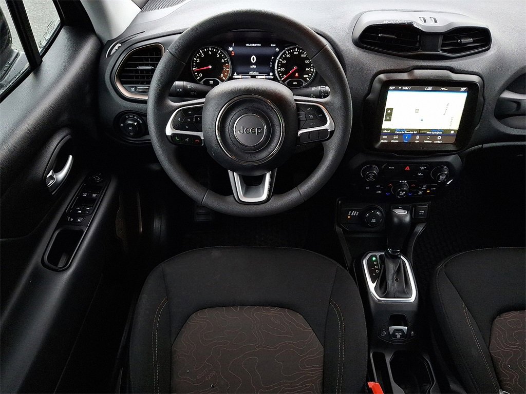 Used 2023 Jeep Renegade Latitude image 11