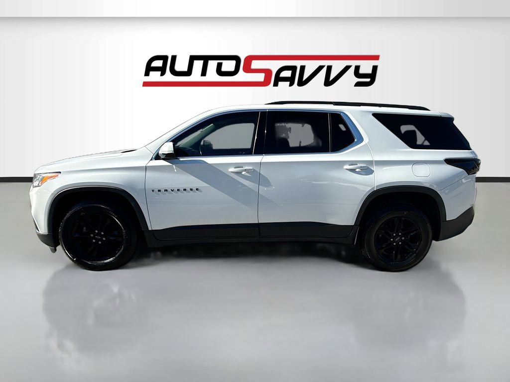 Used 2020 Chevrolet Traverse LT w/ Driver Confidence II Package image 4