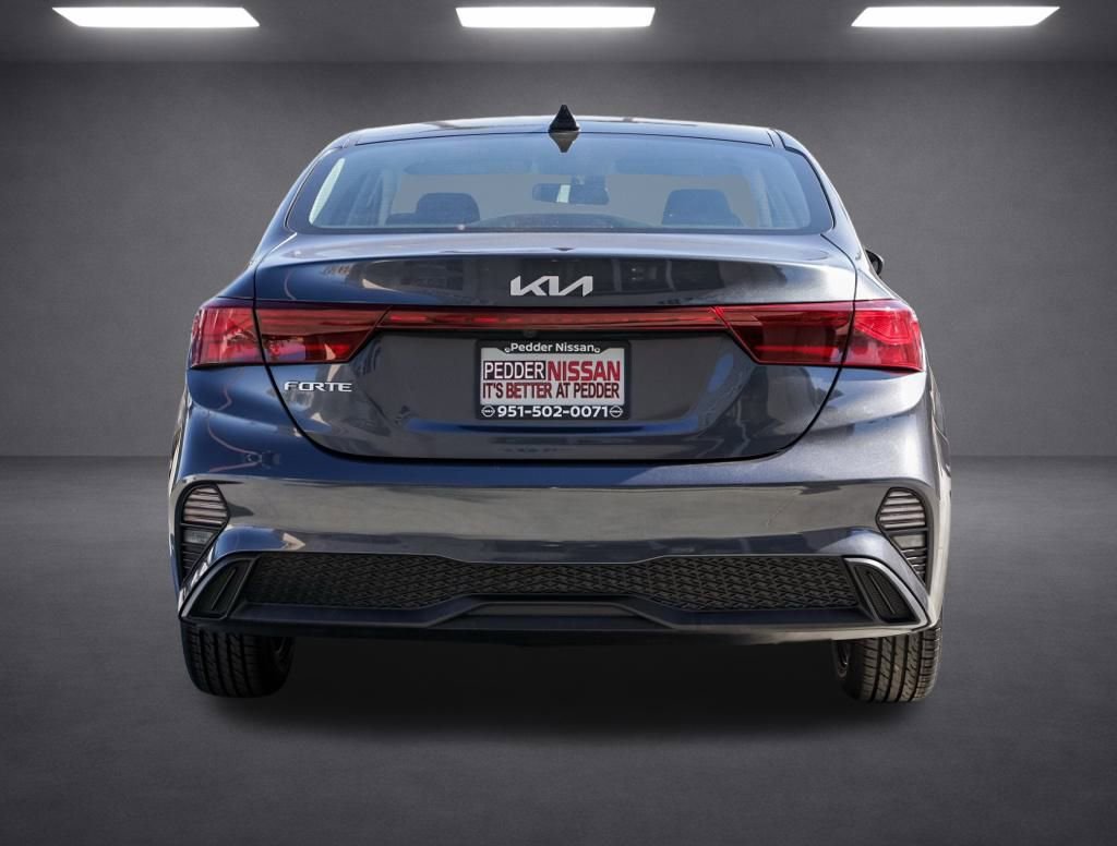 Used 2024 Kia Forte LXS image 5