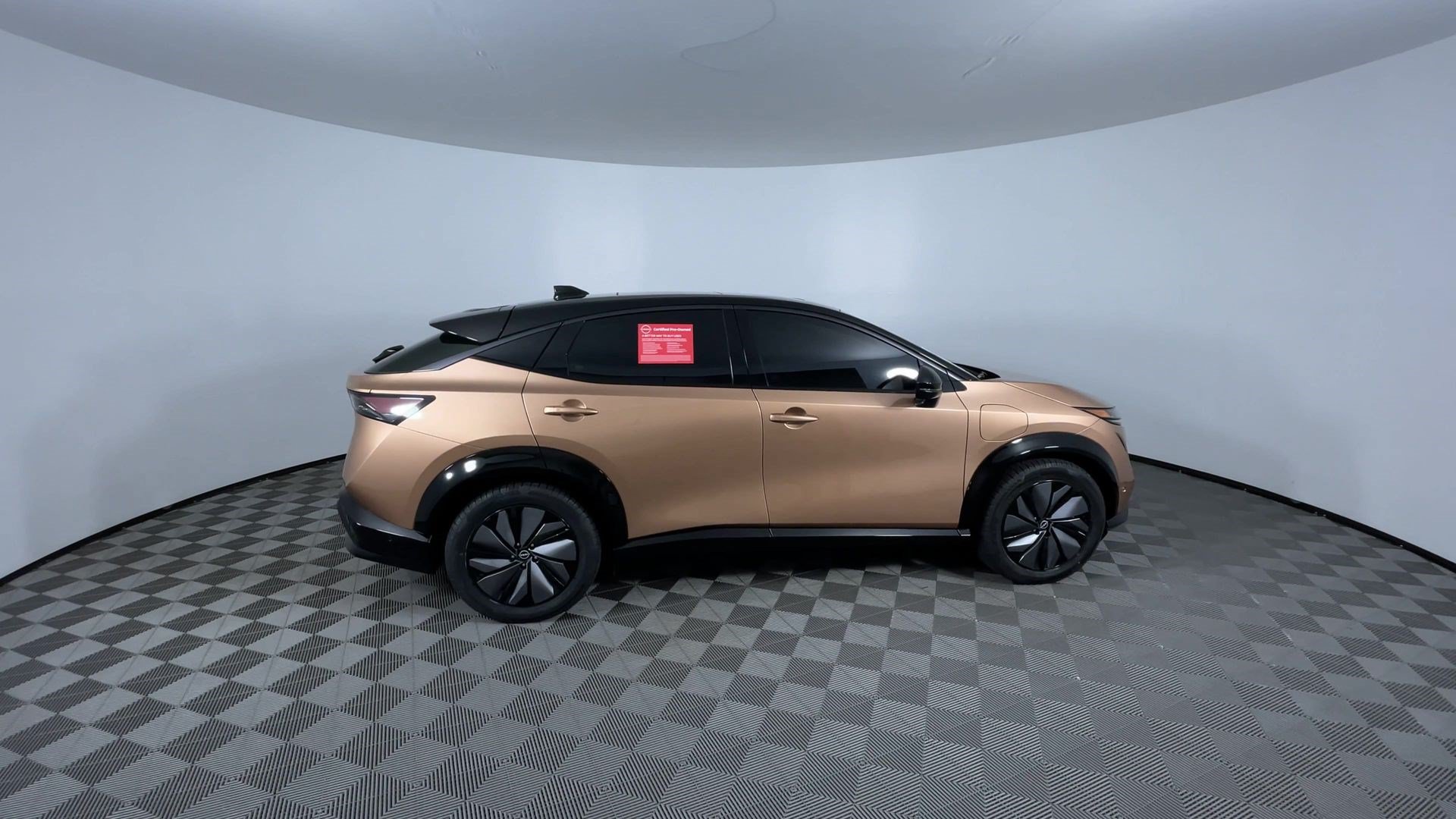 Certified 2024 Nissan Ariya AWD image 9