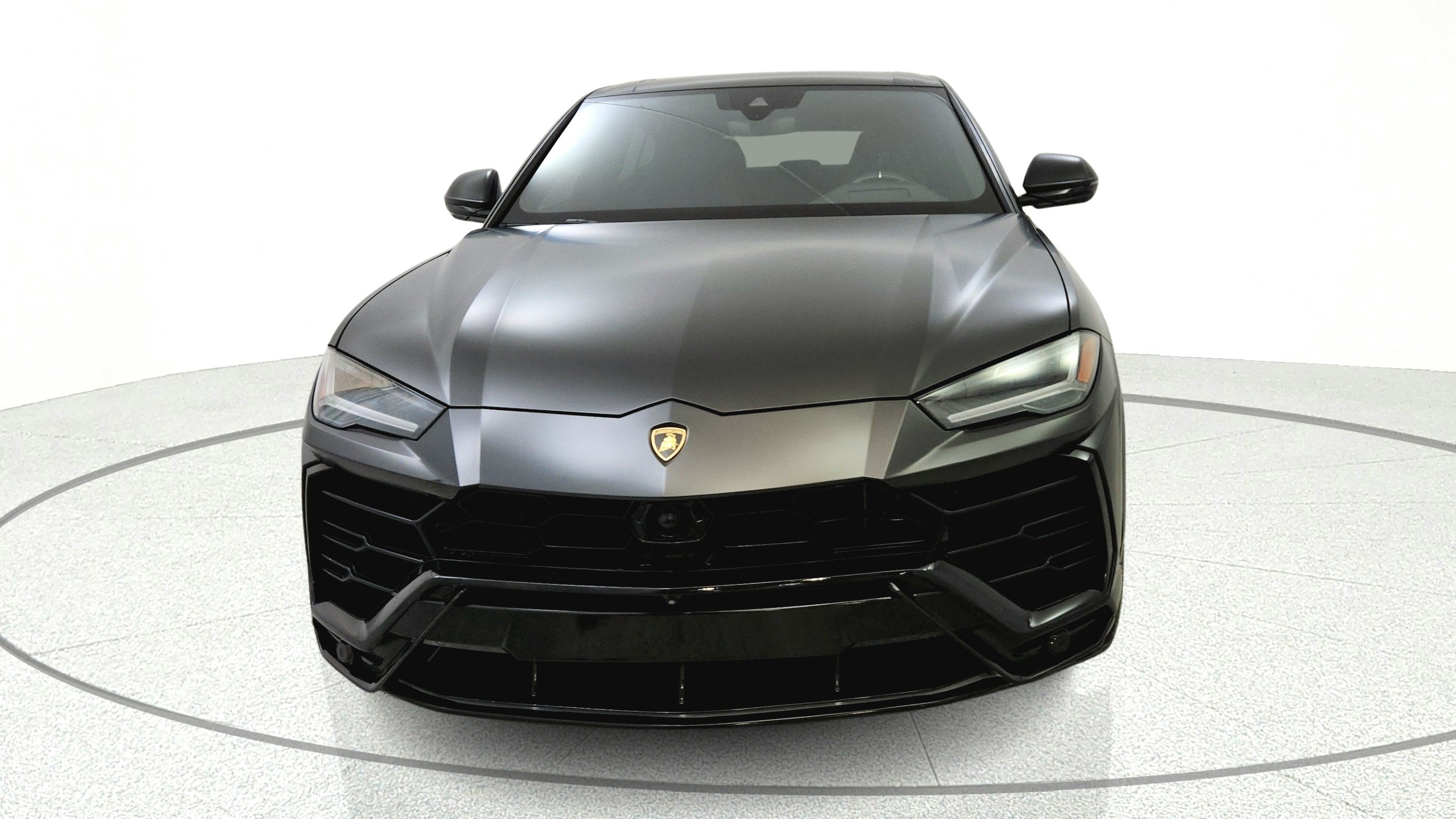 Used 2021 Lamborghini Urus AWD/4WD image 2