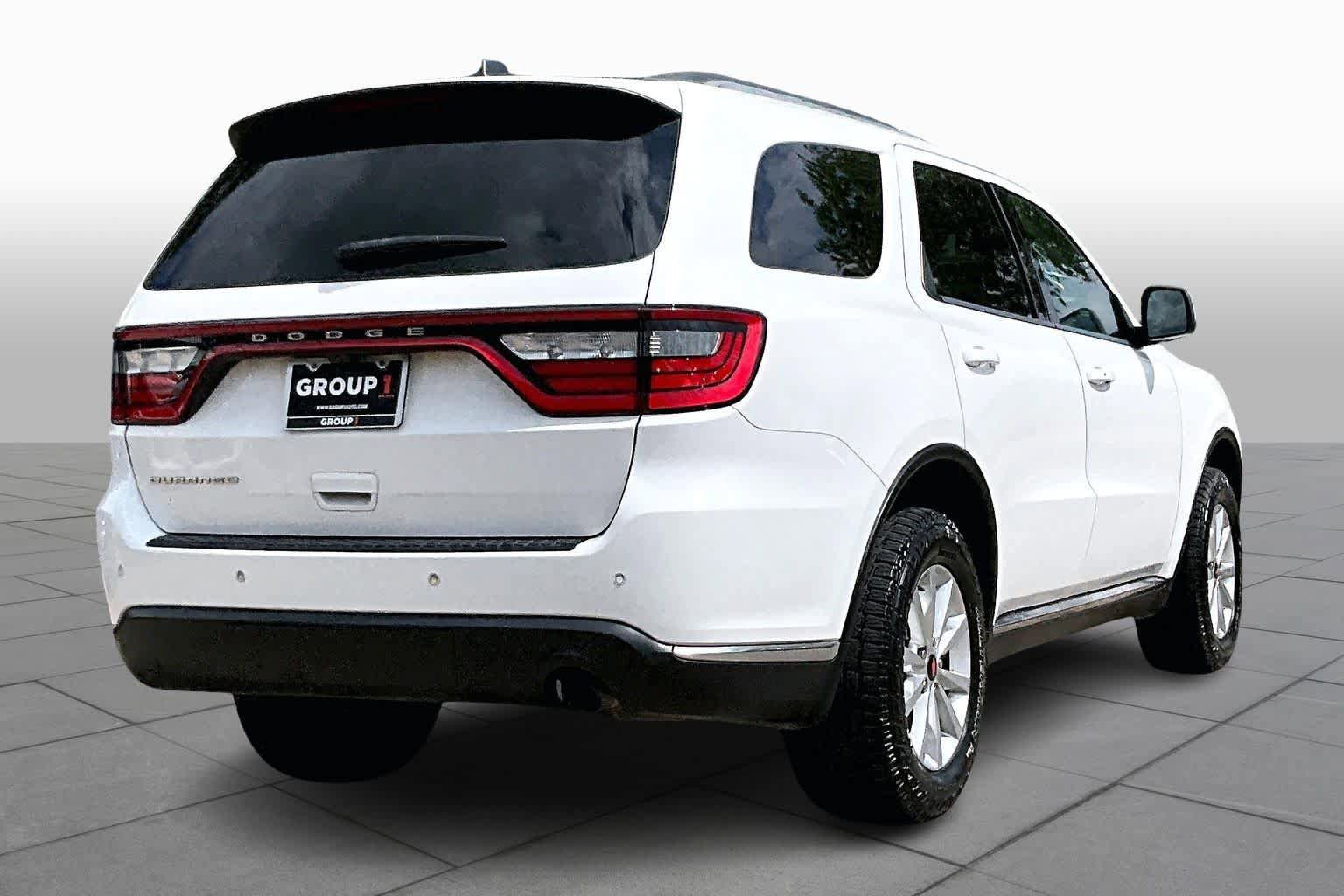Used 2022 Dodge Durango SXT image 13