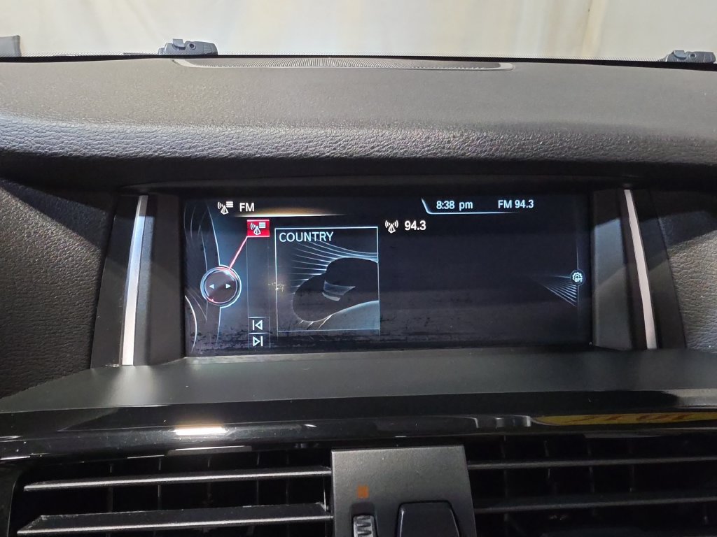 Used 2016 BMW X3 xDrive28i AWD/4WD image 12
