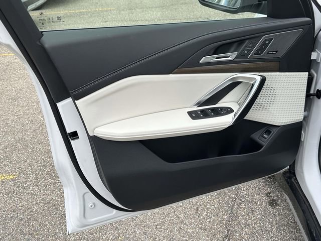 New 2026 BMW X1 xDrive28i w/ Technology Package AWD/4WD image 13