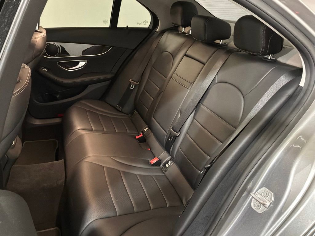 Used 2015 Mercedes-Benz C 300 Sedan image 18