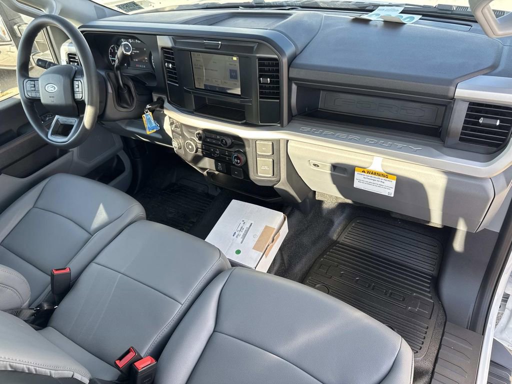 New 2026 Ford F350 XL w/ XL Chrome Package image 25