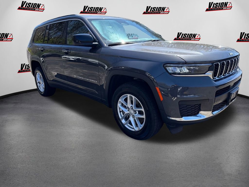 Certified 2025 Jeep Grand Cherokee L Laredo w/ Luxury Tech Group I AWD/4WD video 3