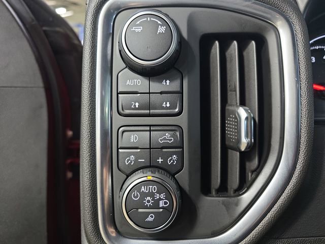 Used 2019 Chevrolet Silverado 1500 LT Trail Boss image 27