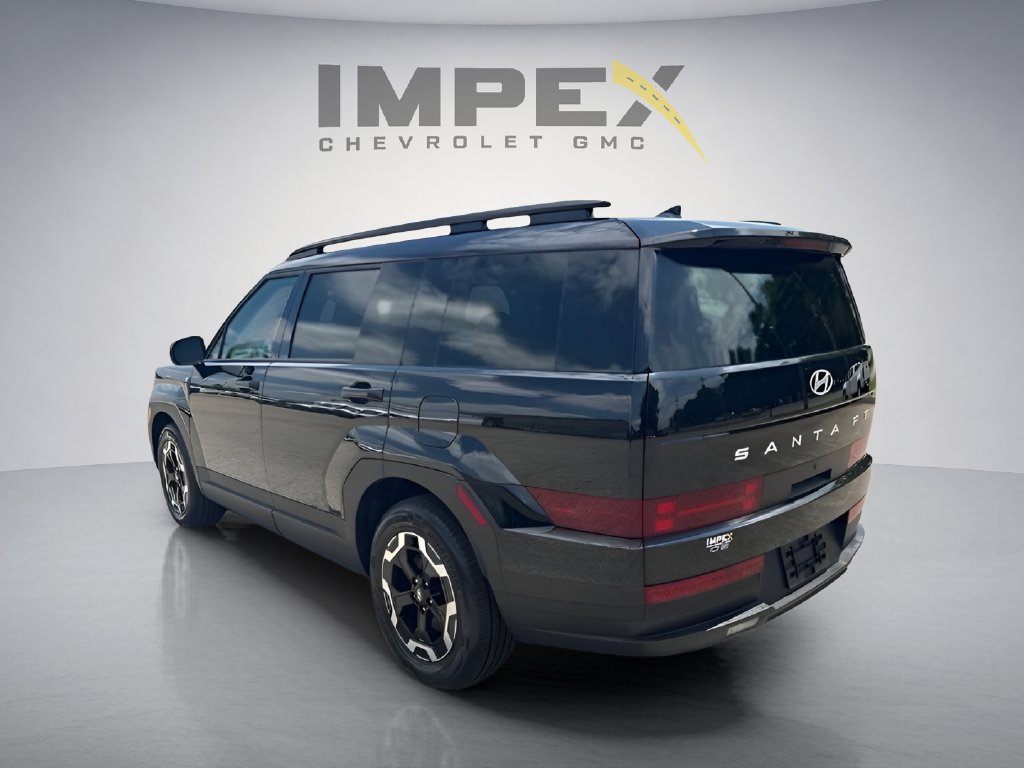 Used 2026 Hyundai Santa Fe SEL FWD image 7