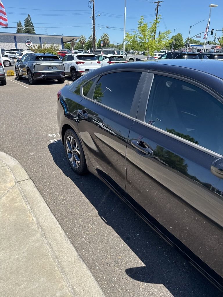 Used 2019 Kia Forte LXS FWD image 12