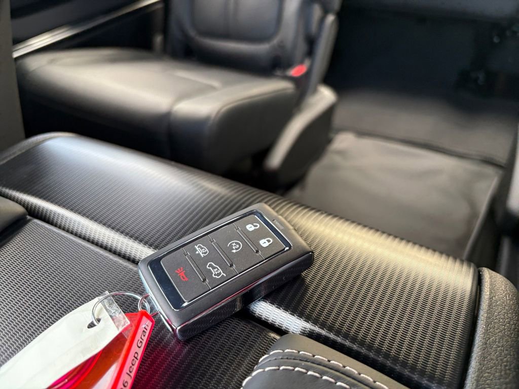 New 2026 Jeep Grand Wagoneer Summit w/ Rear Seat Video Group I image 36