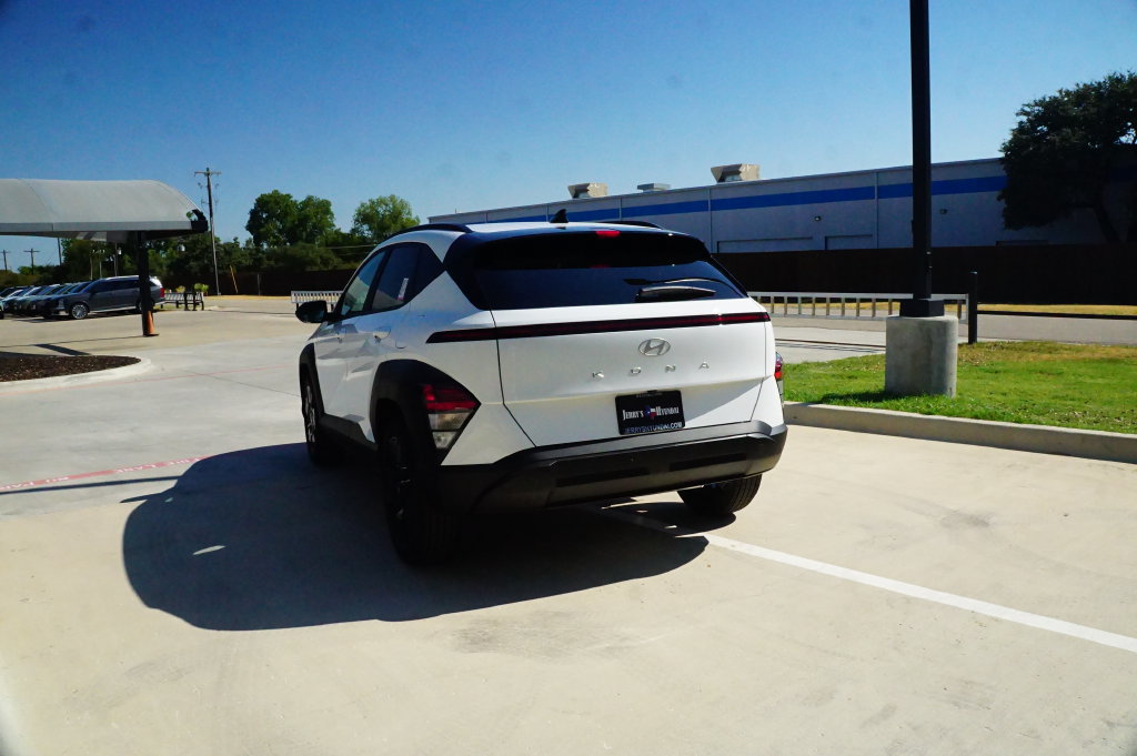 New 2027 Hyundai Kona SEL Sport FWD image 6