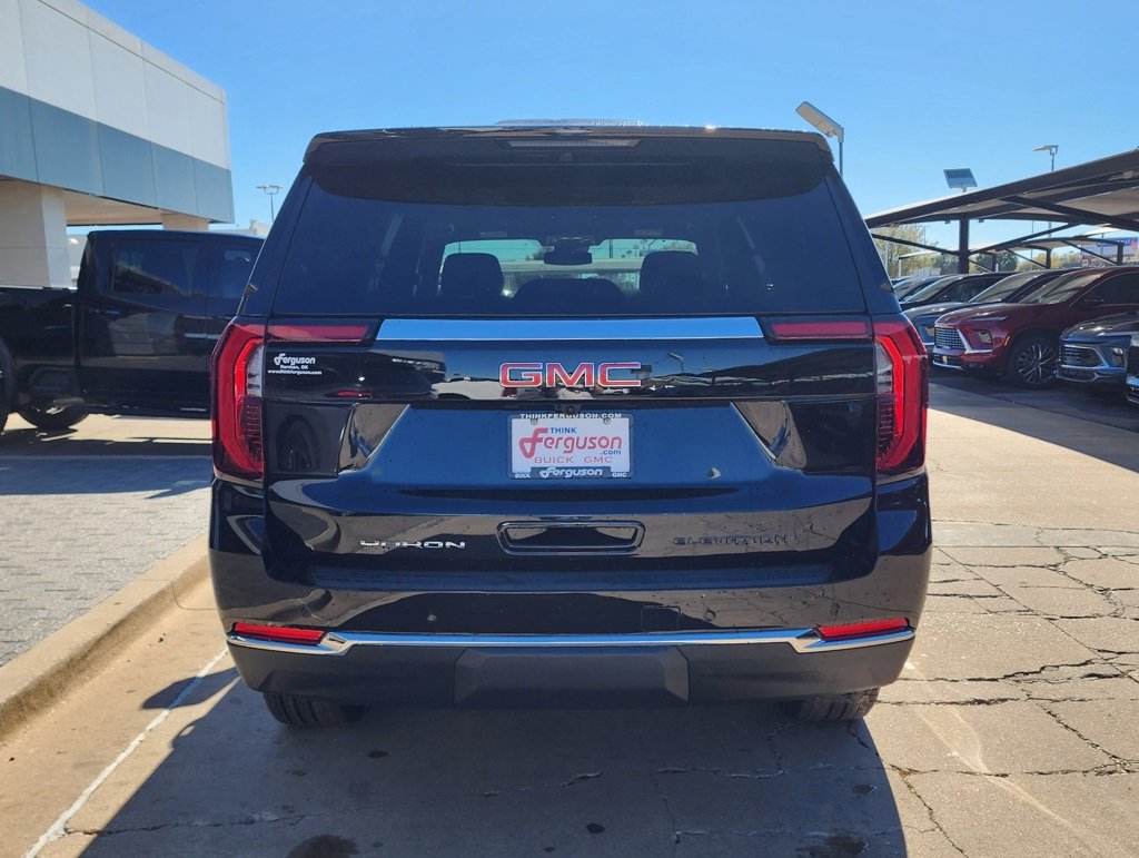 New 2026 GMC Yukon Elevation image 4