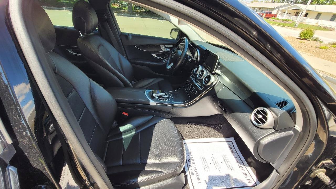 Used 2016 Mercedes-Benz C 300 4MATIC Sedan image 18
