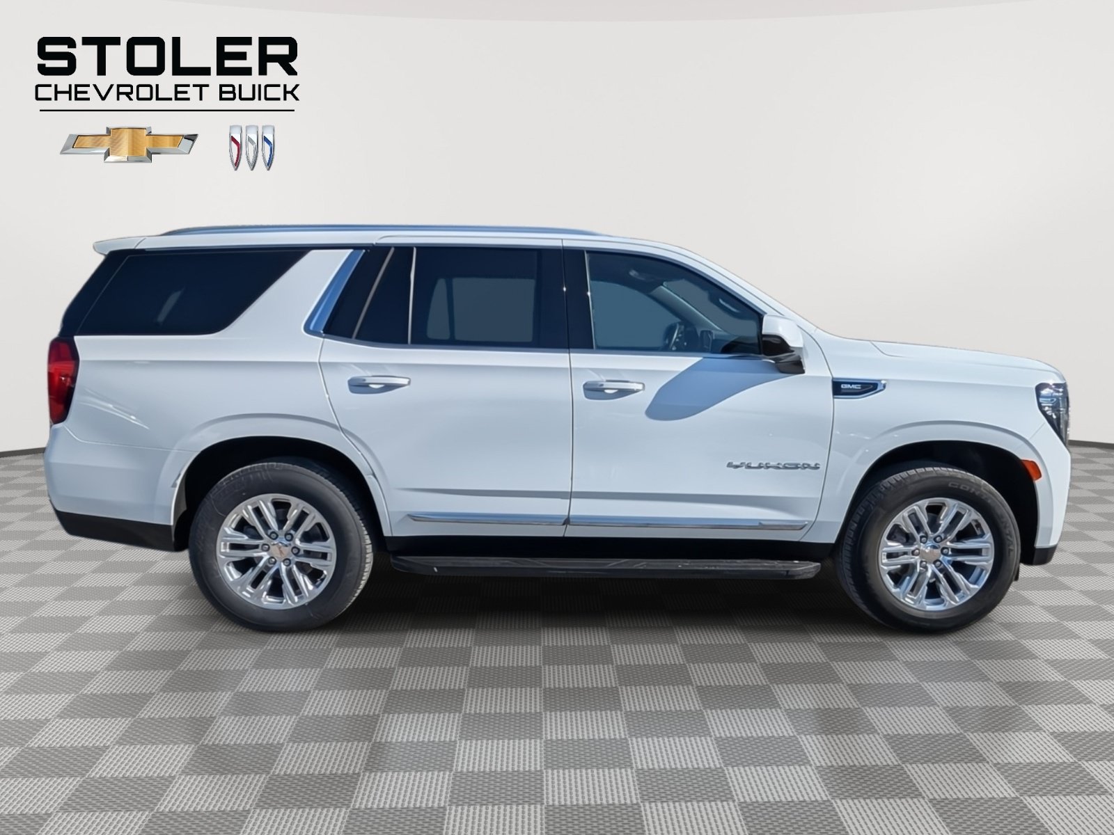Used 2024 GMC Yukon SLT AWD/4WD image 6