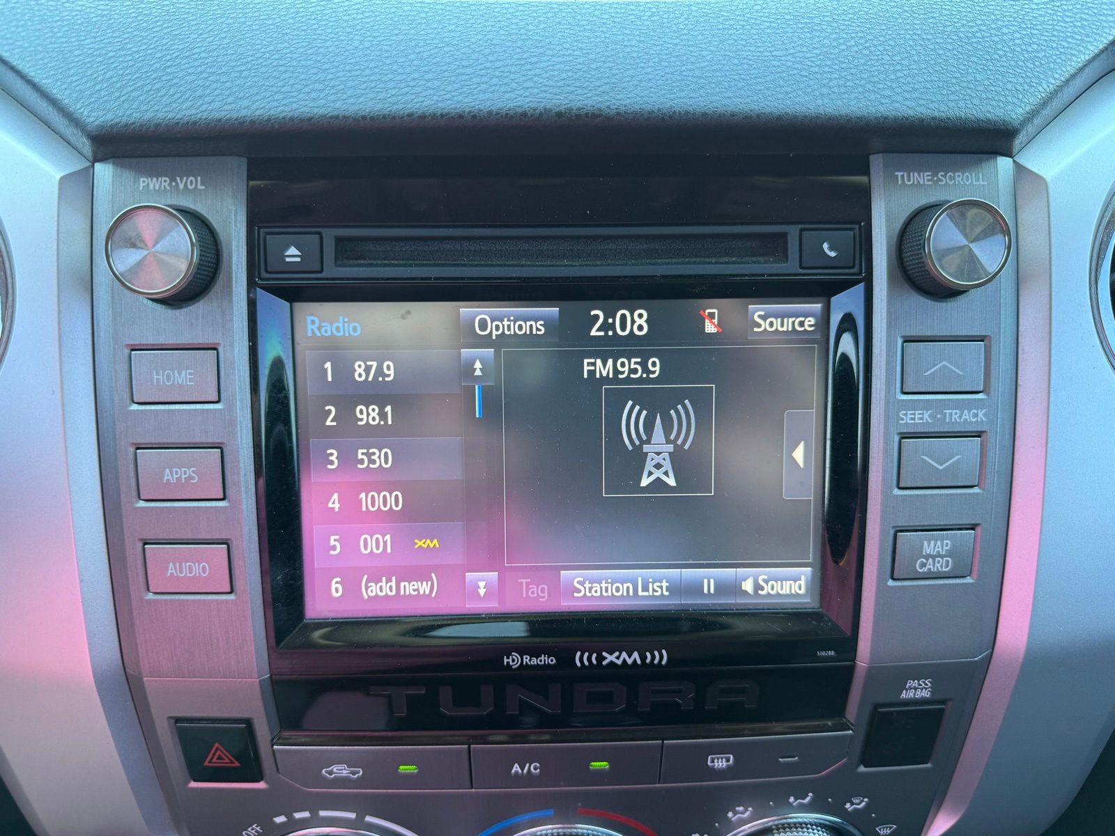 Used 2018 Toyota Tundra SR5 w/ TRD Off Road Package image 21