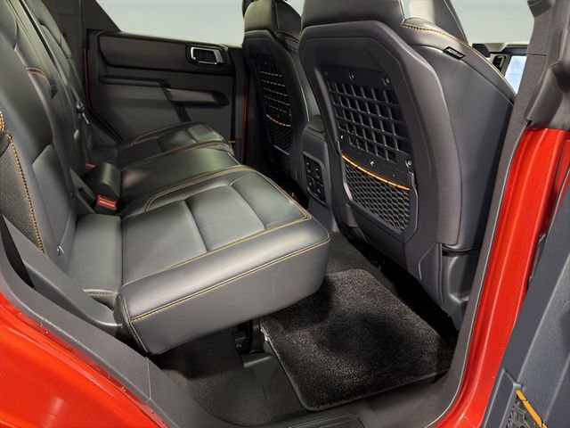 Used 2024 Ford Bronco Badlands image 33