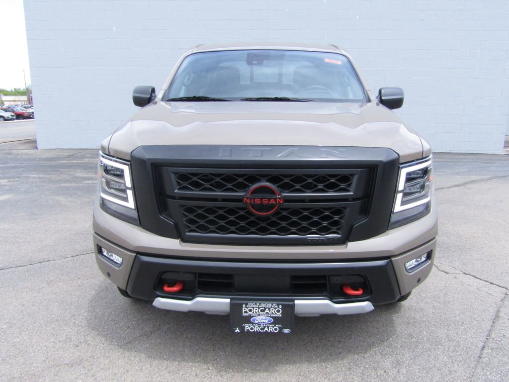 Used 2024 Nissan Titan PRO-4X w/ Pro-4x Utility Package image 3