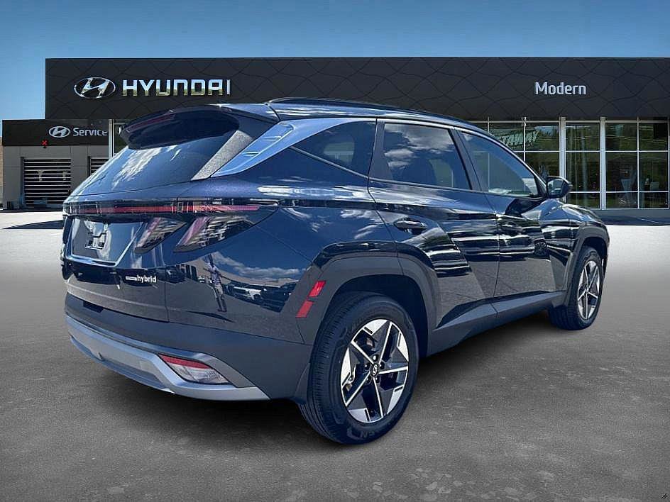 New 2025 Hyundai Tucson SEL image 3