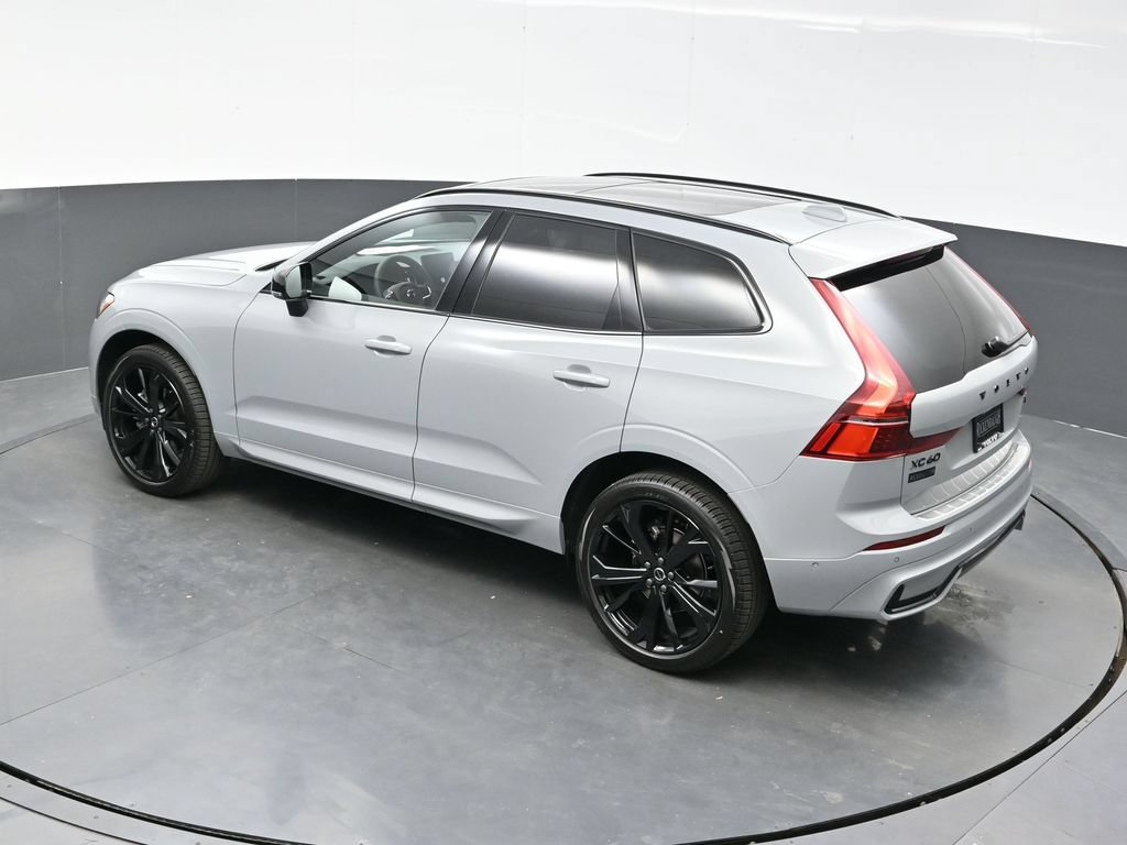 New 2026 Volvo XC60 B5 Ultra w/ Climate Package AWD/4WD image 39