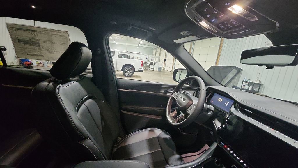 New 2026 Jeep Grand Cherokee L Limited image 13