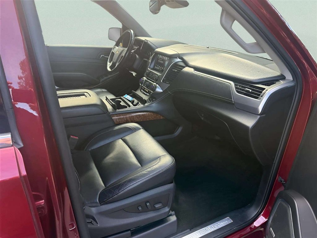 Used 2016 Chevrolet Tahoe LTZ AWD/4WD image 23