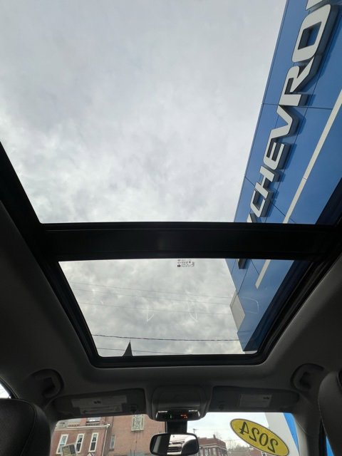 Used 2024 Chevrolet Equinox Premier image 47