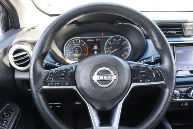 Used 2023 Nissan Versa SV FWD image 18
