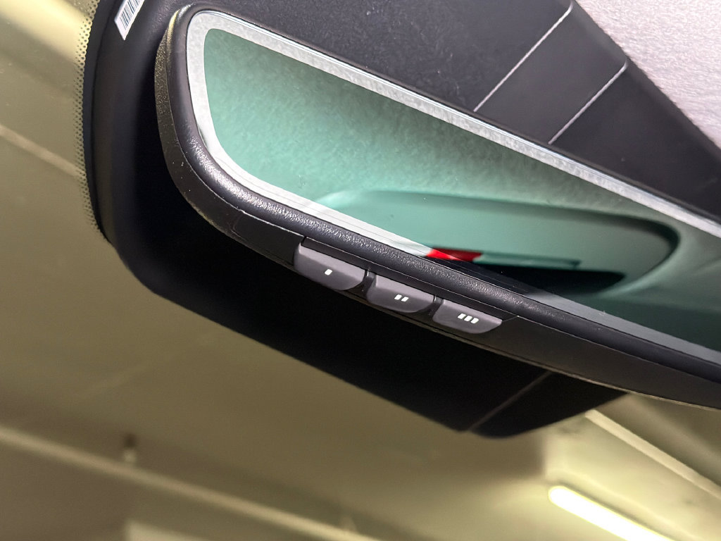 Certified 2023 Kia Niro Wave FWD image 35