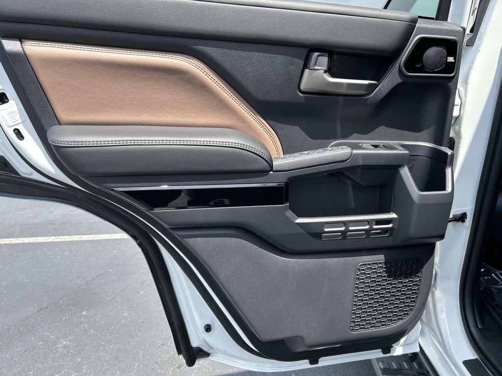 New 2026 Toyota 4Runner Limited AWD/4WD image 17