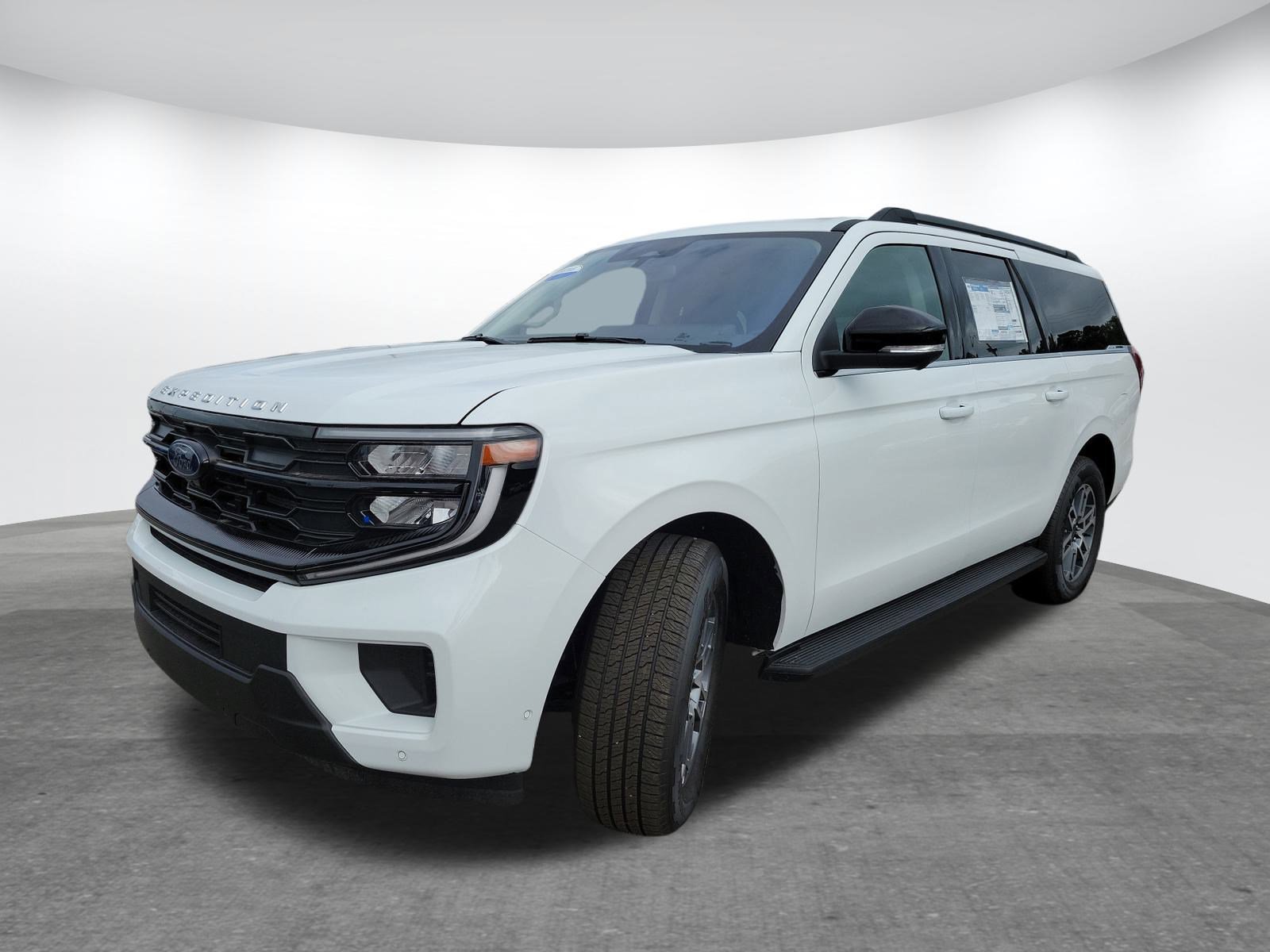 New 2025 Ford Expedition Max Active image 3