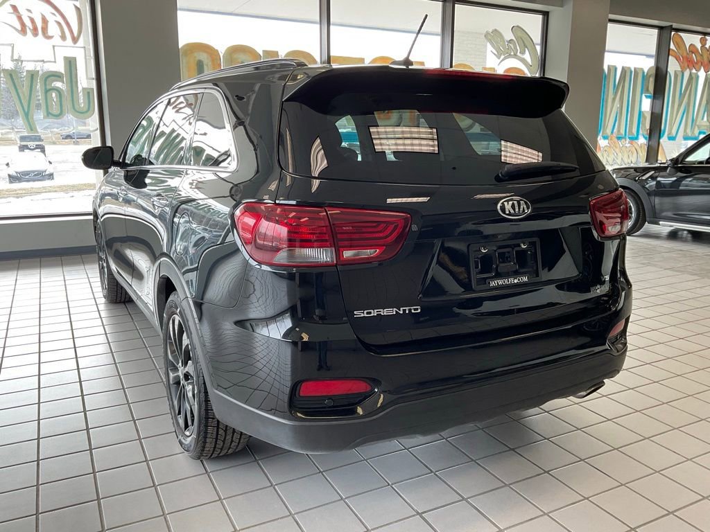 Used 2020 Kia Sorento S image 5