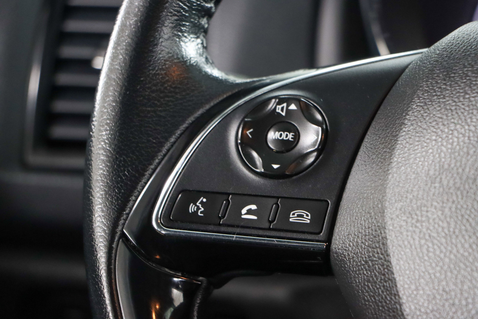 Used 2021 Mitsubishi Outlander Sport SE image 13