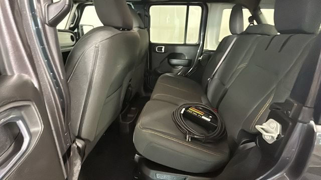 Used 2024 Jeep Wrangler Unlimited w/ Convenience Group AWD/4WD image 25