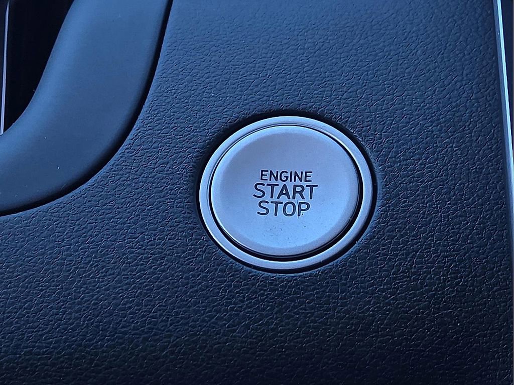 Used 2022 Hyundai Tucson Limited image 16