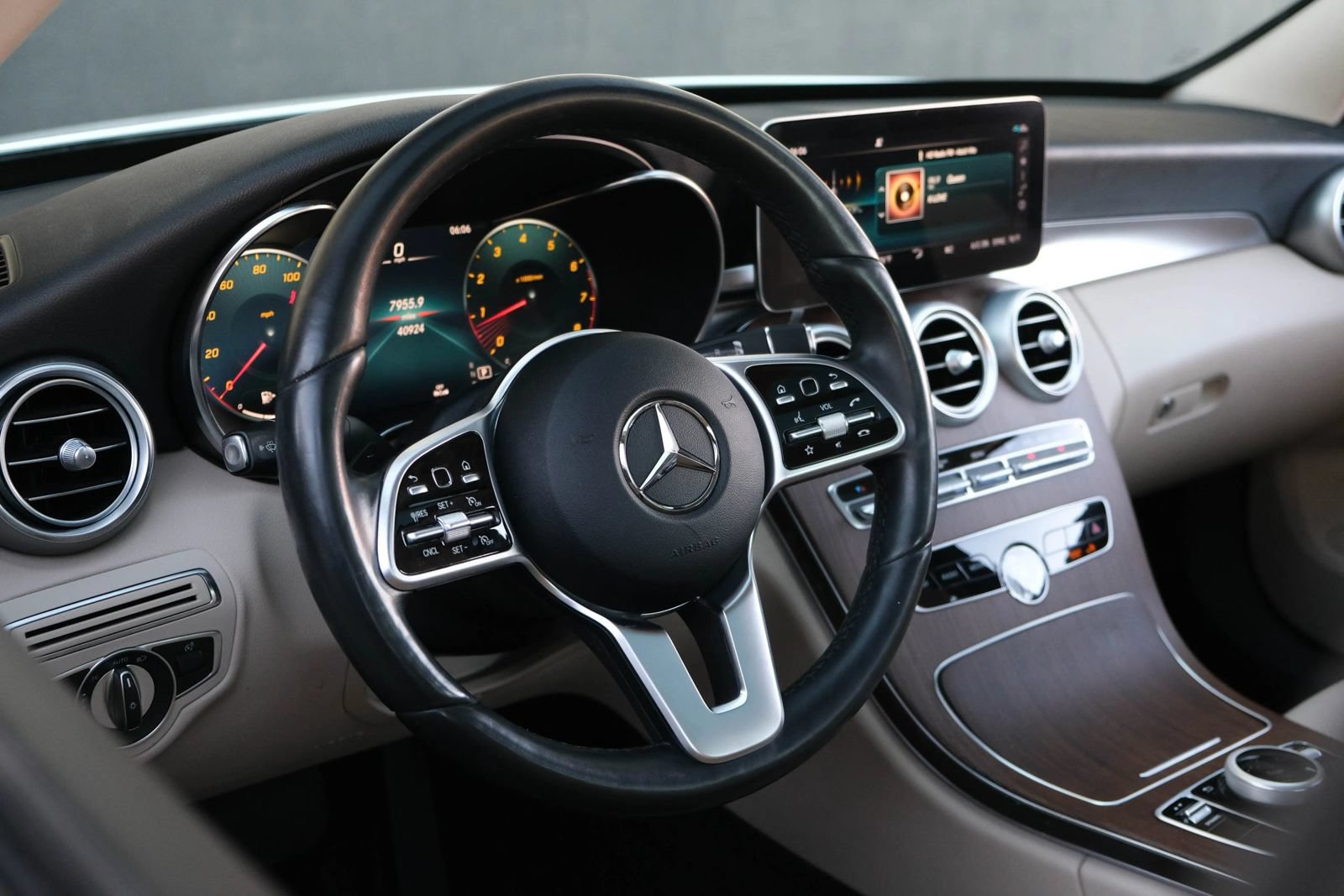 Used 2021 Mercedes-Benz C 300 4MATIC Sedan w/ Premium Package image 23