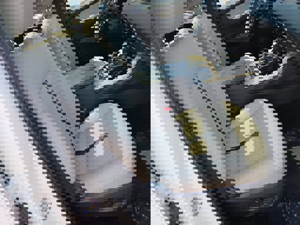 Used 2024 MAZDA CX-90 Plug-In Hybrid w/ Premium Pkg image 24