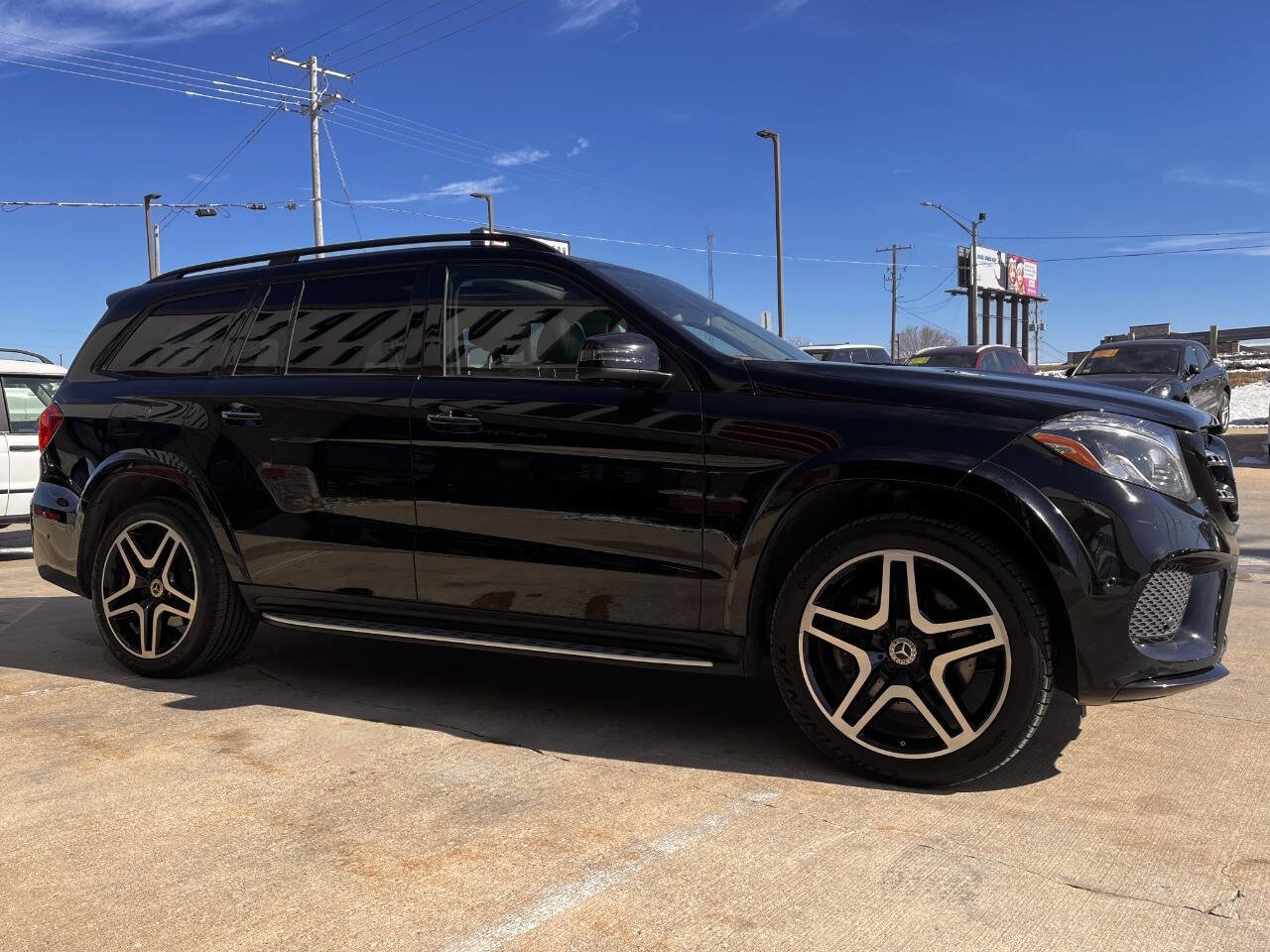 Used 2018 Mercedes-Benz GLS 550 4MATIC w/ Driver Assistance Package image 6
