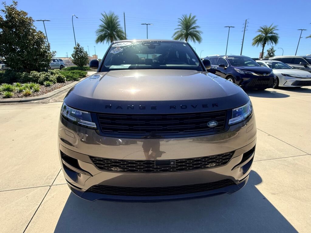 Used 2024 Land Rover Range Rover Sport Dynamic SE image 15