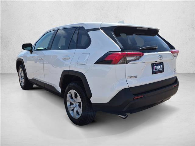 Used 2024 Toyota RAV4 LE AWD/4WD image 8