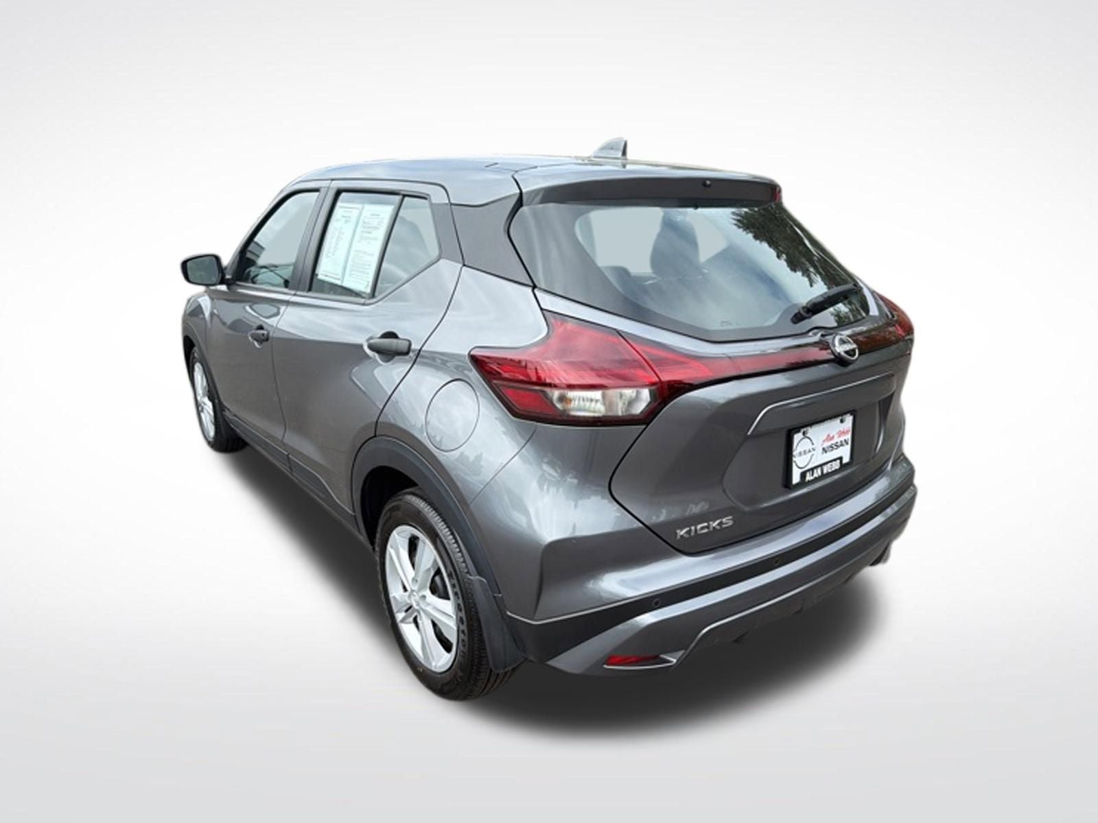 Used 2024 Nissan Kicks S FWD image 5