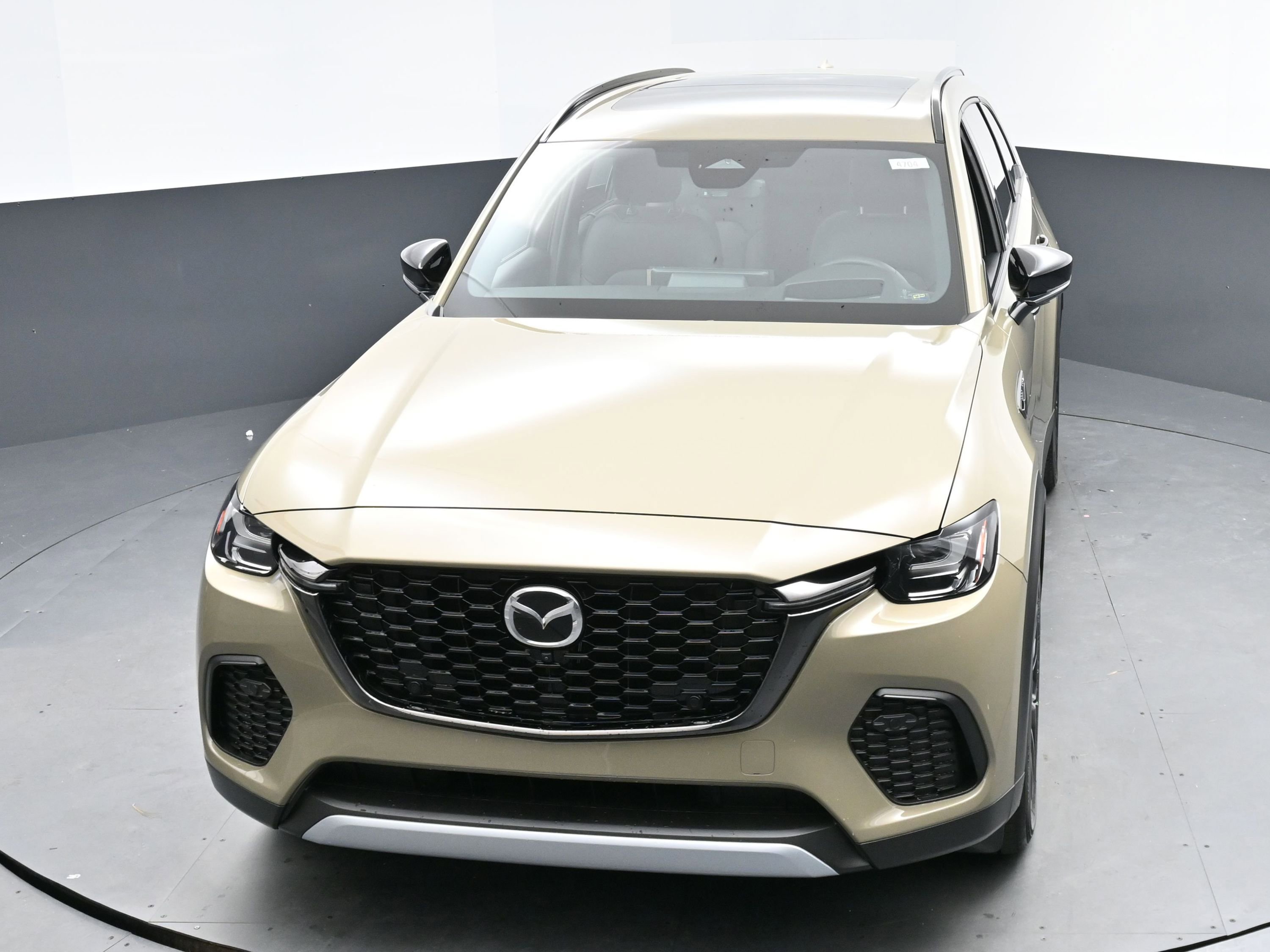 New 2025 MAZDA CX-70 Plug-In Hybrid w/ Premium Plus image 9