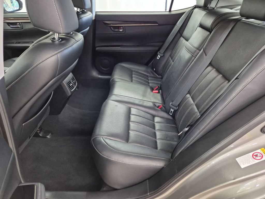 Used 2017 Lexus ES 350 w/ Luxury Package FWD image 27