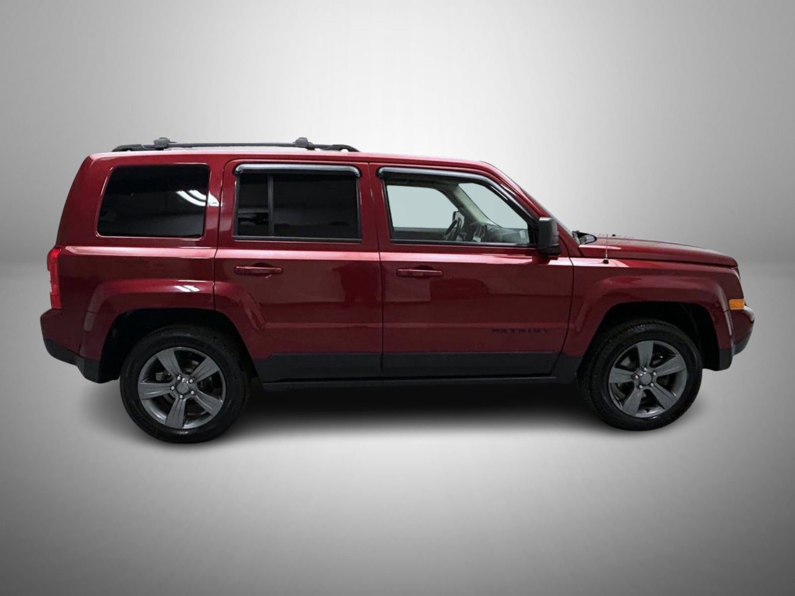Used 2015 Jeep Patriot High Altitude AWD/4WD image 4