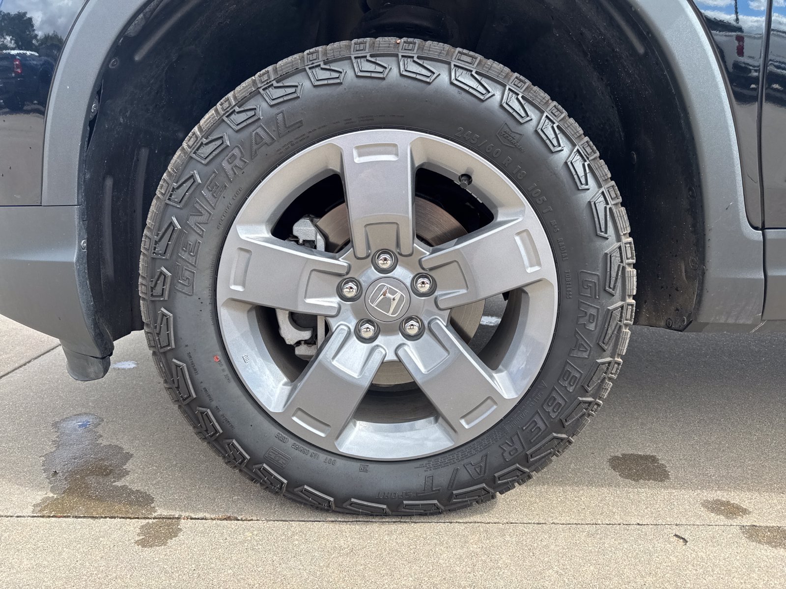 Used 2025 Honda Ridgeline TrailSport image 28