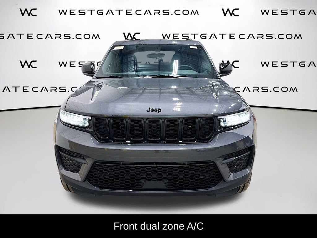 New 2025 Jeep Grand Cherokee Altitude video 4